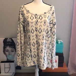 Maurices Comfy cream and navy blue top plus size 1